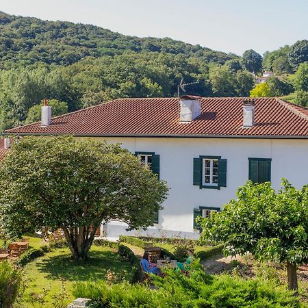 Maison Gamboia, Chambres D'Hotes Au Calme Avec Jardin Hasparren Exterior foto